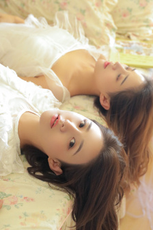 激烈的宫交让她昏厥